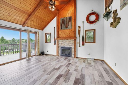 S1210 Remington Dr, La Valle, WI, 53941-9553 | Card Image