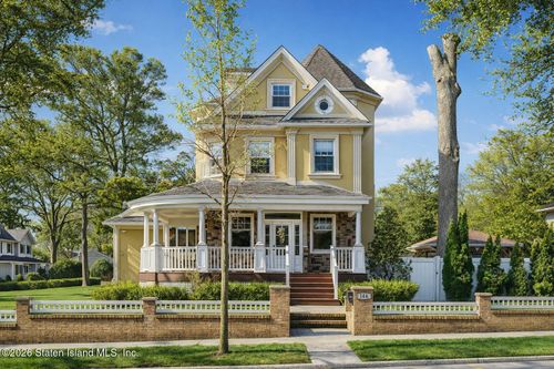 144 Guyon Avenue, Staten Island, NY, 10306 | Card Image