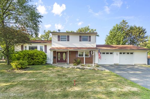 168 Throckmorton Ln, Old Bridge, NJ, 08857-2138 | Card Image