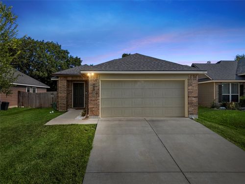 4321 S Fork Ranch Rd, Waco, TX, 76705-5985 | Card Image