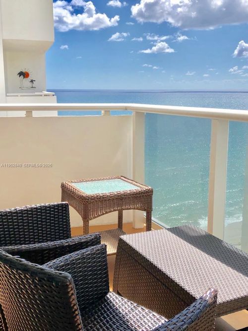 apt-1901-3140 S Ocean Dr, Hallandale Beach, FL, 33009-7240 | Card Image