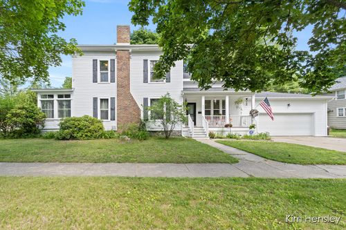 602 S Franklin St, Greenville, MI, 48838-2352 | Card Image