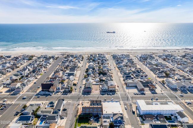 3 - 1900 Grand Central Ave, Condo with 3 bedrooms, 3 bathrooms and 1 parking in Lavallette NJ | Image 18
