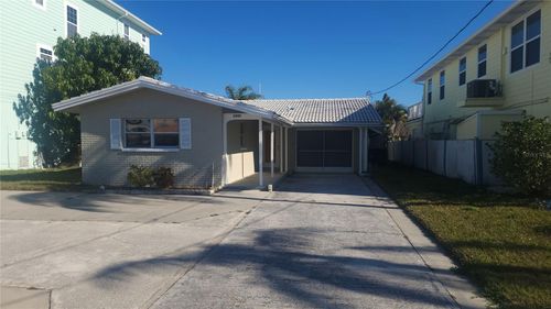 3907 Floramar Ter, NEW PORT RICHEY, FL, 34652-3156 | Card Image