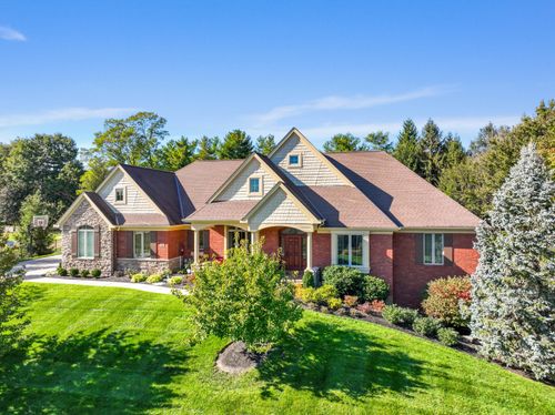 931 Squire Oaks Dr, Villa Hills, KY, 41017-1372 | Card Image