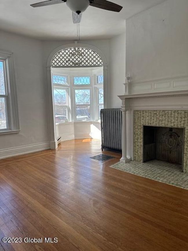 156 2nd Avenue, Inactive in Troy Zoocasa