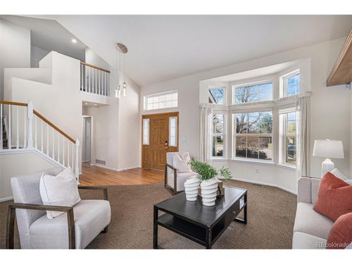 8825 Fairview Oaks Pl, Lone Tree, CO, 80124-3116 | Card Image