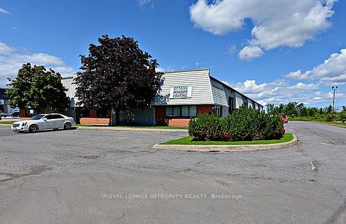 1-and-3-135 Iber Road, Kanata, ON, K2S1E7 | Card Image