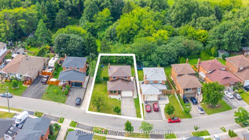 83 Fairglen Ave, Brampton, ON, L6X1K7 | Card Image