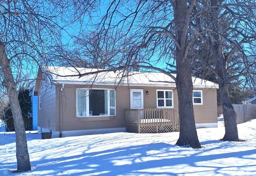 309 River St, Cavalier, ND, 58220-4517 | Card Image