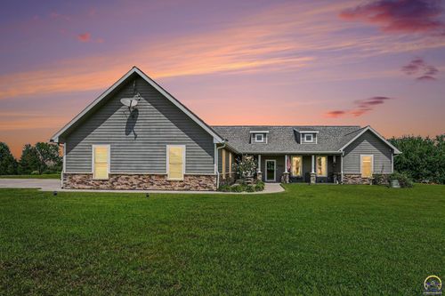 2223 Ne 74th St, Meriden, KS, 66512-9546 | Card Image