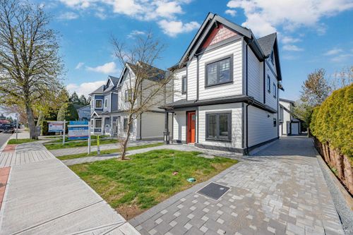 4911a 53 St, Delta, BC, V4K2Z3 | Card Image