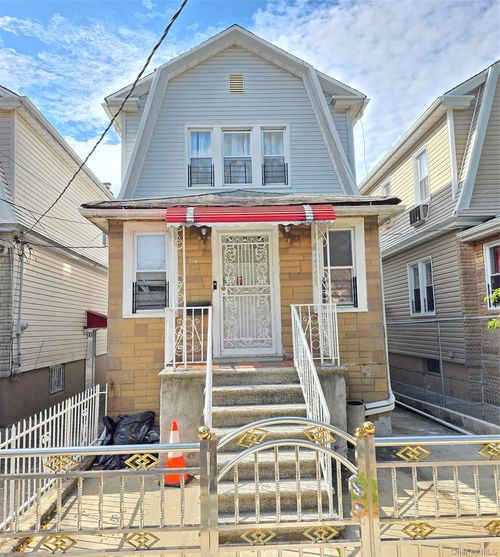 4229 Bruner Ave, Bronx, NY, 10466-2005 | Card Image