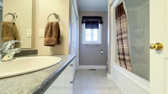 12 Jonathan Cres, House other with 3 bedrooms, 2 bathrooms and 4 parking in Mildmay ON | Image 26