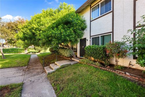 10185 Peaceful Ct, Santee, CA, 92071-1847 | Card Image