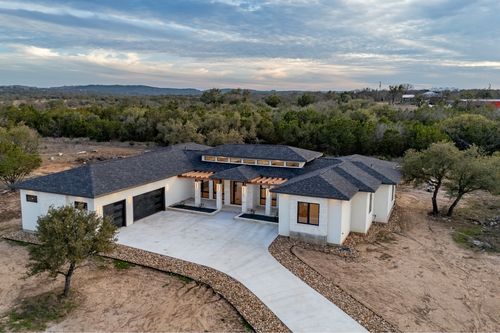 6425 Ranch Road 962 W, Round Mountain, TX, 78663 | Card Image