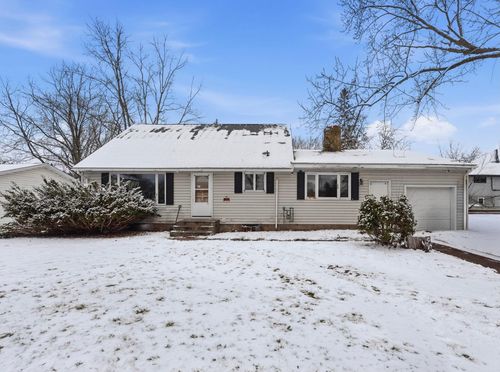 304 2nd St Se, Hinckley, MN, 55037-8742 | Card Image