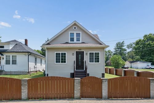 972 Sard Ave, Aurora, IL, 60506-6125 | Card Image