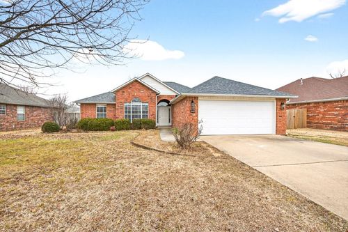 1804 Sw Spruce Rd, Bentonville, AR, 72713-7328 | Card Image