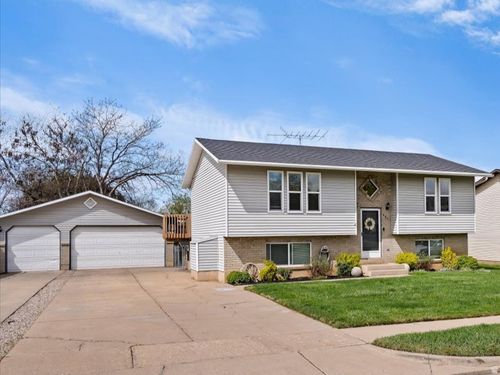 4463 S 2900 W, Roy, UT, 84067-9523 | Card Image