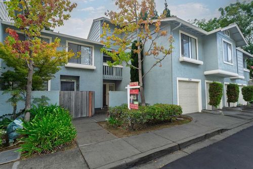 34607 Pueblo Ter, Fremont, CA, 94555-2869 | Card Image