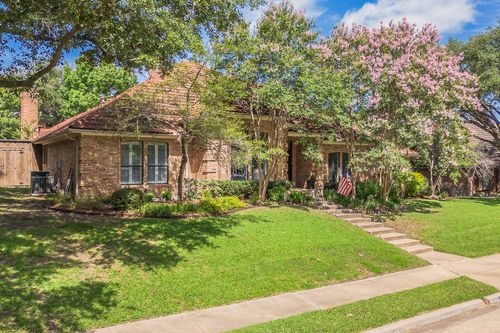 4313 Fannin Dr, Irving, TX, 75038-6234 | Card Image
