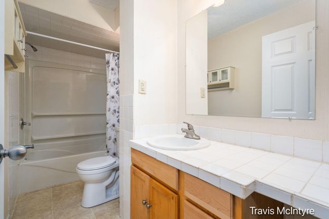 B - 17909 Hidden Dunes Ln, Condo with 2 bedrooms, 3 bathrooms and null parking in Spring Lake MI | Image 46
