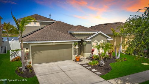 12033 Grand Kempston Dr, GIBSONTON, FL, 33534-5367 | Card Image