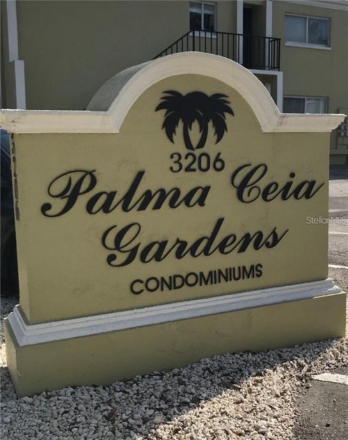 apt-102-3206 W Azeele St, TAMPA, FL, 33609-4912 | Card Image