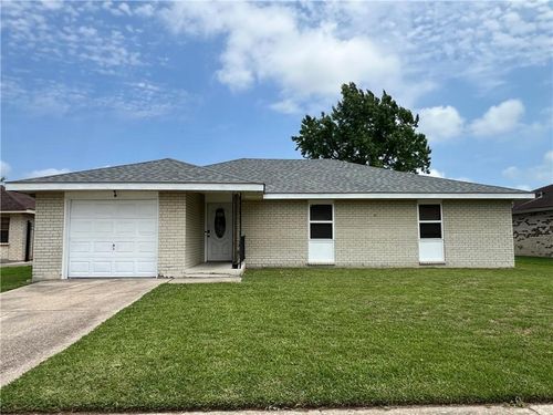 3133 Ventura Ln, Marrero, LA, 70072-5931 | Card Image