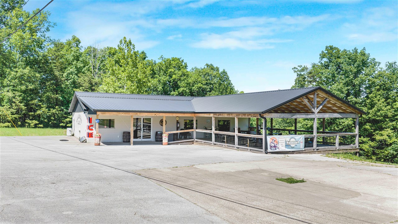 112 Wilderness Rd, Mammoth Cave, KY 42259