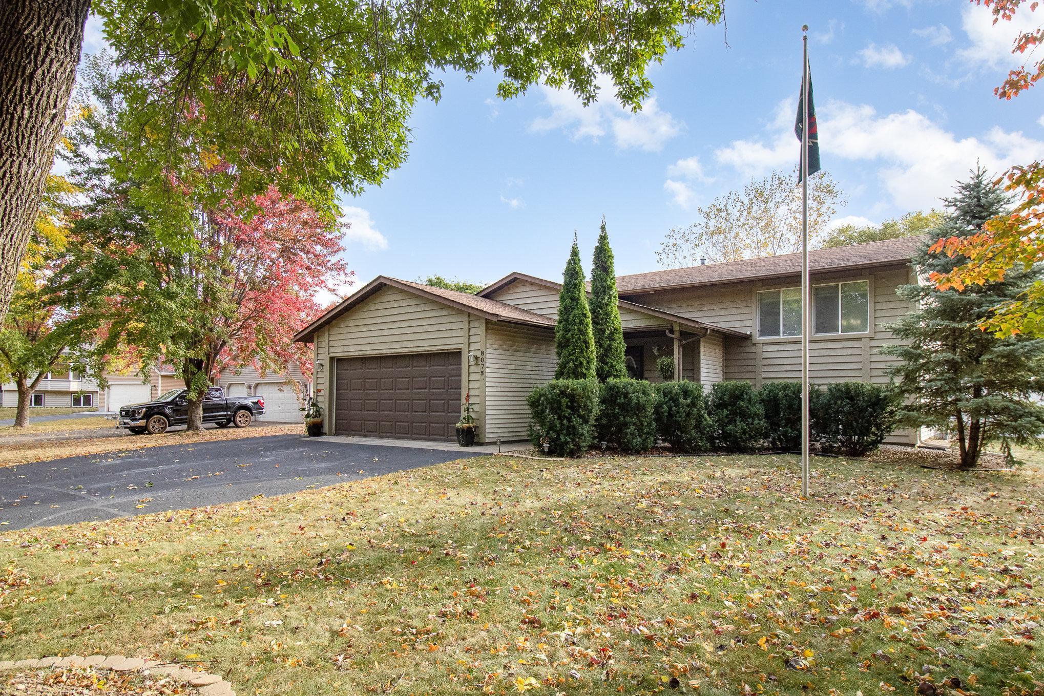 Jergen Ave, Cottage Grove, MN 55016
