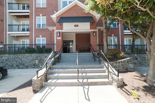 10310-1521 Spring Gate Dr, MCLEAN, VA, 22102-3416 | Card Image