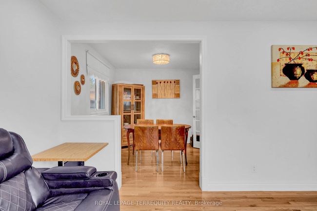 7 Anderson Dr, House other with 5 bedrooms, 2 bathrooms and 3 parking in Cambridge ON | Image 6