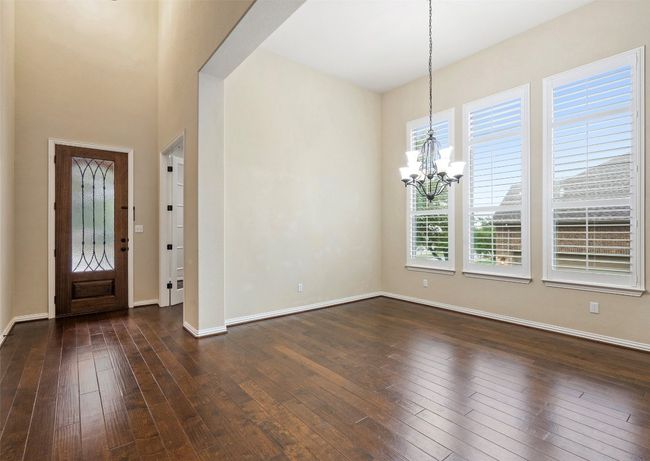 5505 Cypress Ranch Blvd, House other with 5 bedrooms, 4 bathrooms and 3 parking in Spicewood TX | Image 6