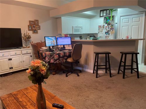 4945 Nw 1st Place, Gainesville, FL, 32607 | Card Image