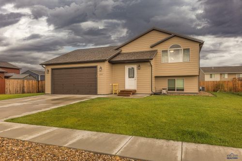 652 Liberty Park Dr, Box Elder, SD, 57719 | Card Image