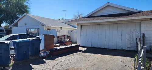 329 Lehman St, Las Vegas, NV, 89110-3211 | Card Image