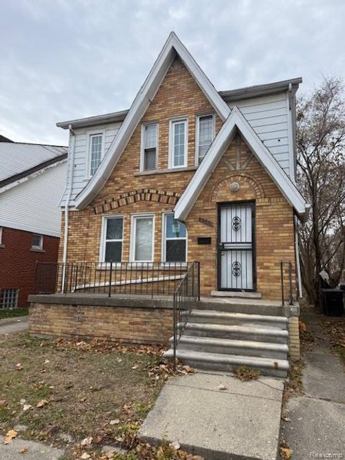 15751 Monte Vista St, Detroit, MI, 48238-1009 | Card Image