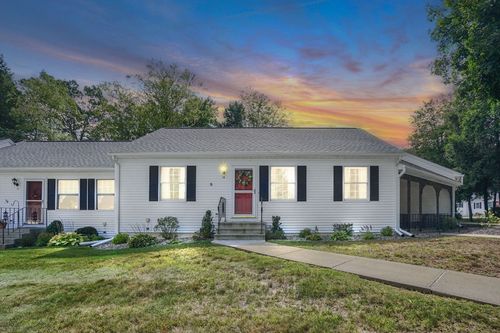 76-76 Rosewood Ln, Southwick, MA, 01077-9343 | Card Image