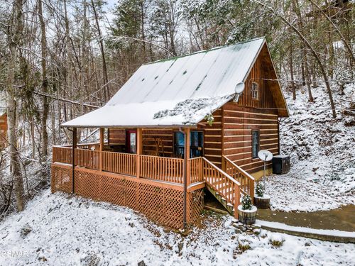 1723 Rose Pass, Sevierville, TN, 37876-8959 | Card Image
