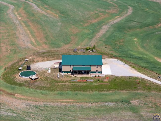 14426 110 Th St, House other with 5 bedrooms, 3 bathrooms and null parking in Oskaloosa KS | Image 73