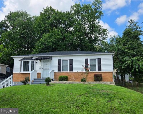 5520 Duchaine Dr, LANHAM, MD, 20706-4118 | Card Image