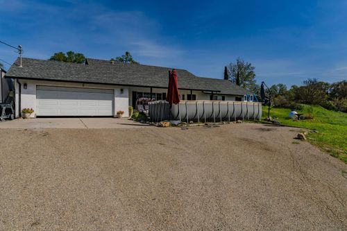 7761 Jenny Lind Rd, Valley Springs, CA, 95252-8649 | Card Image