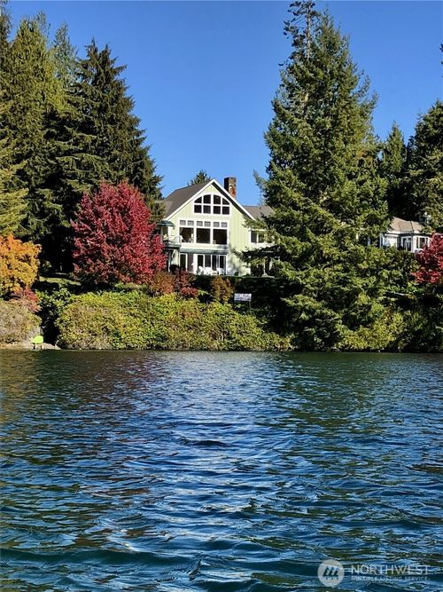 81 W Ludlow Point Rd, Port Ludlow, WA, 98365-8786 | Card Image