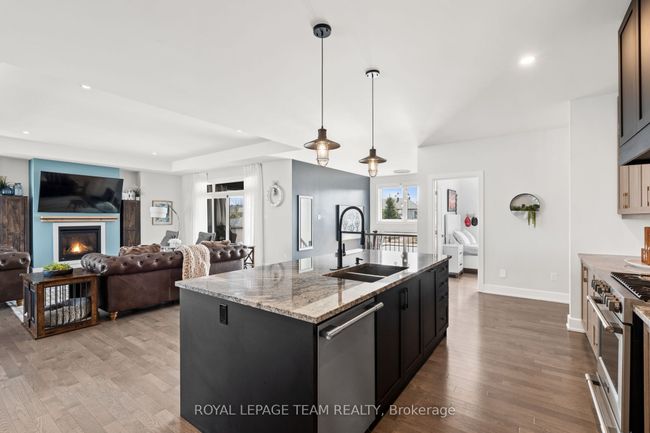 1615 Rangeland Avenue S, House other with 5 bedrooms, 3 bathrooms and 8 parking in Greely - Metcalfe - Osgoode - Vernon and Area ON | Image 11