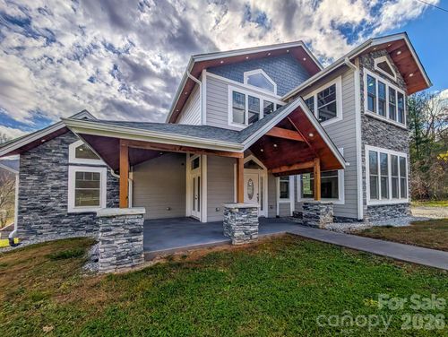 7854 E Us Highway 19e, Burnsville, NC, 28714-4757 | Card Image