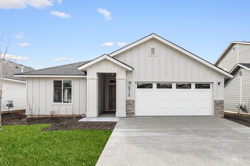 6715 W Redwood Creek Dr, Meridian, ID, 83646-1776 | Card Image