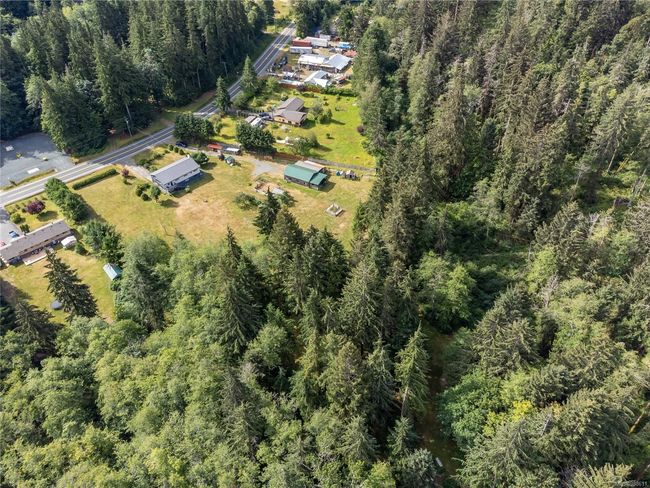 1301 Sayward Rd, House other with 5 bedrooms, 3 bathrooms and 6 parking in Sayward BC | Image 95