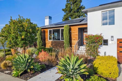 125 Chestnut St, San Carlos, CA, 94070 | Card Image